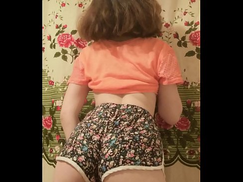 ❤️ Donec puer parvulus expolians bracae eius in camera at porn la.rassadakubani.ru